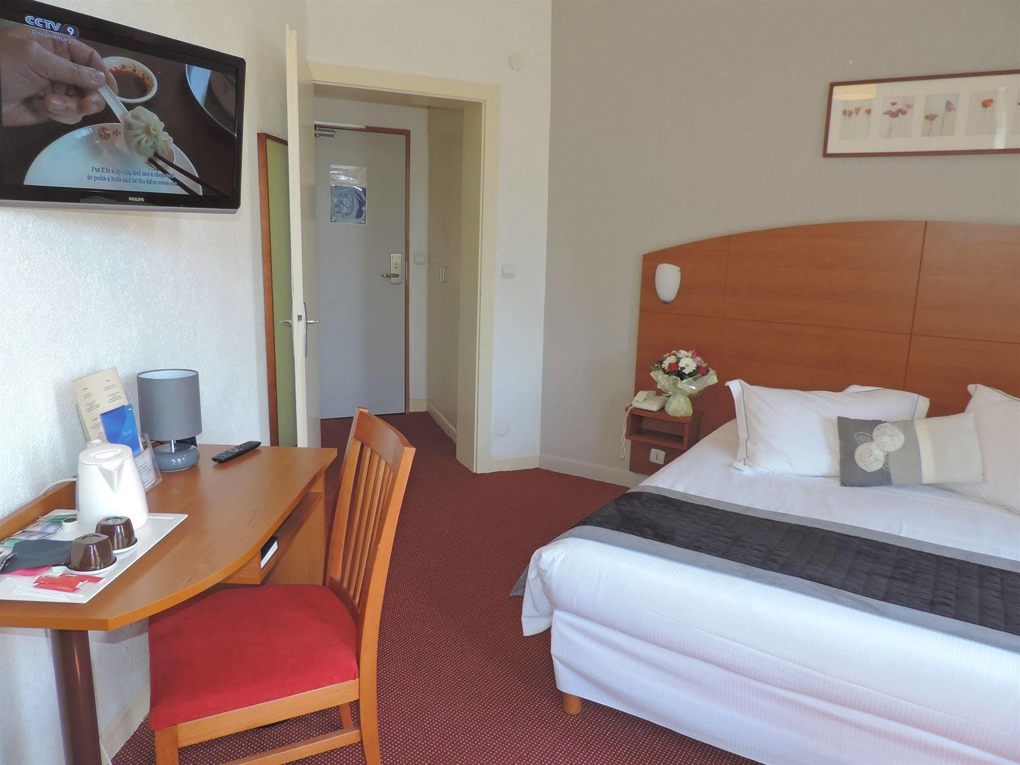 Alerion Centre Gare Otel Metz Dış mekan fotoğraf